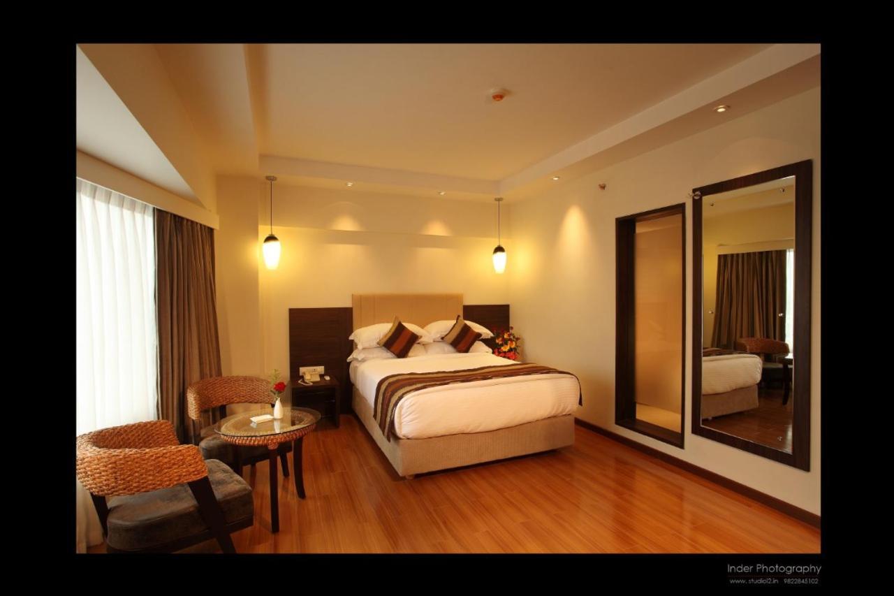 The Altruist Business Hotel Kharadi Pune Esterno foto