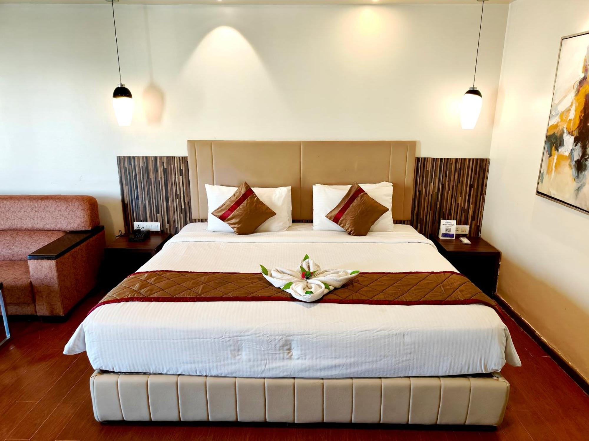 The Altruist Business Hotel Kharadi Pune Esterno foto