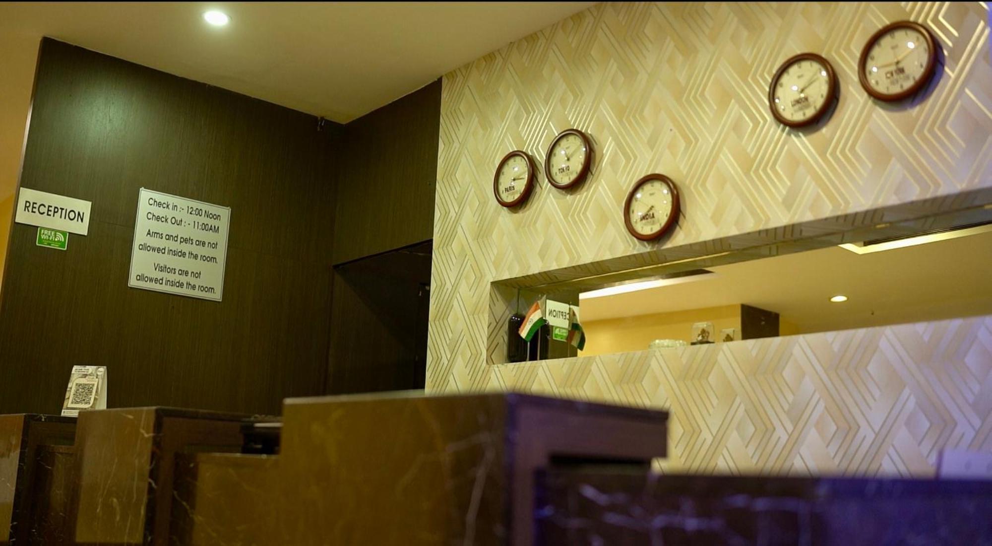 The Altruist Business Hotel Kharadi Pune Esterno foto